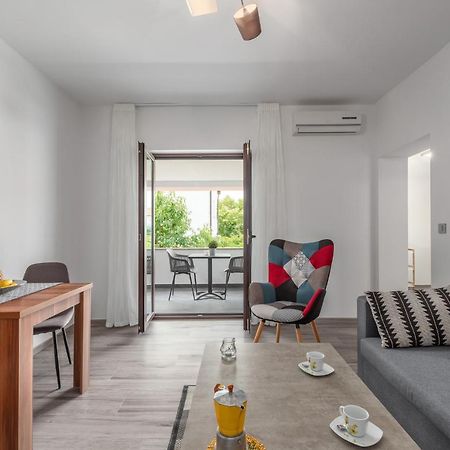 New 2020! Apartments Sanja Poreč Eksteriør bilde