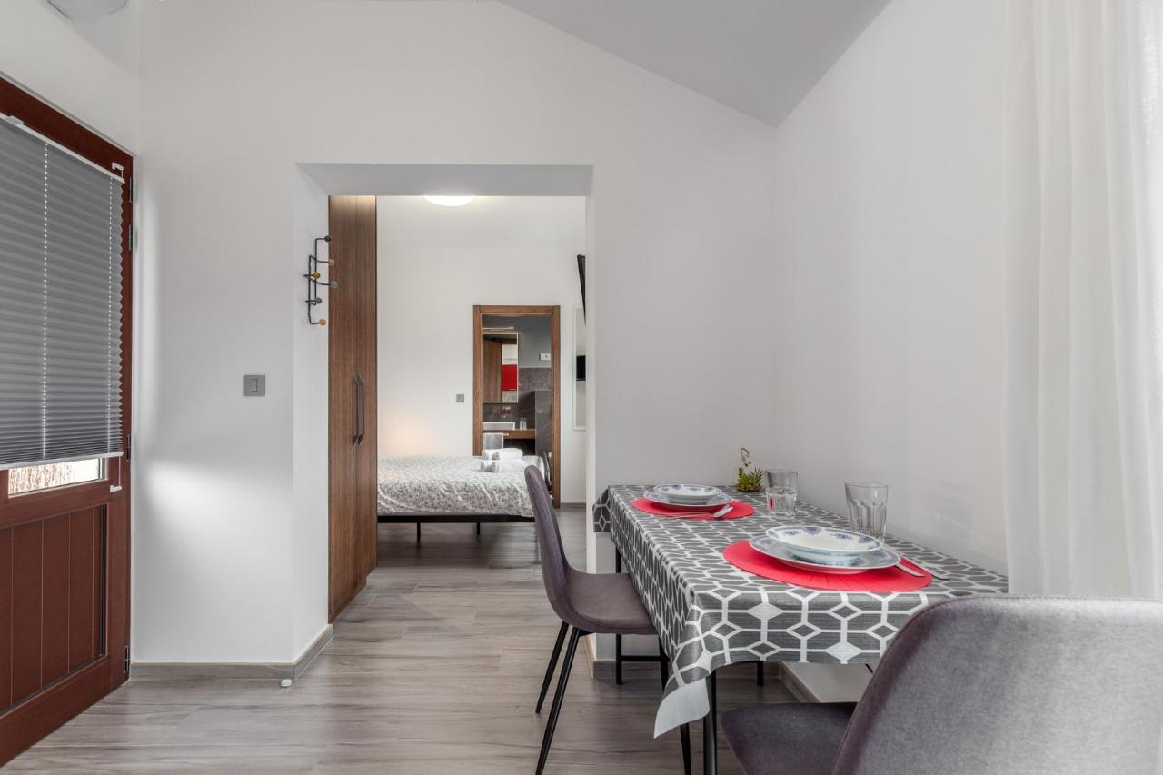 New 2020! Apartments Sanja Poreč Eksteriør bilde