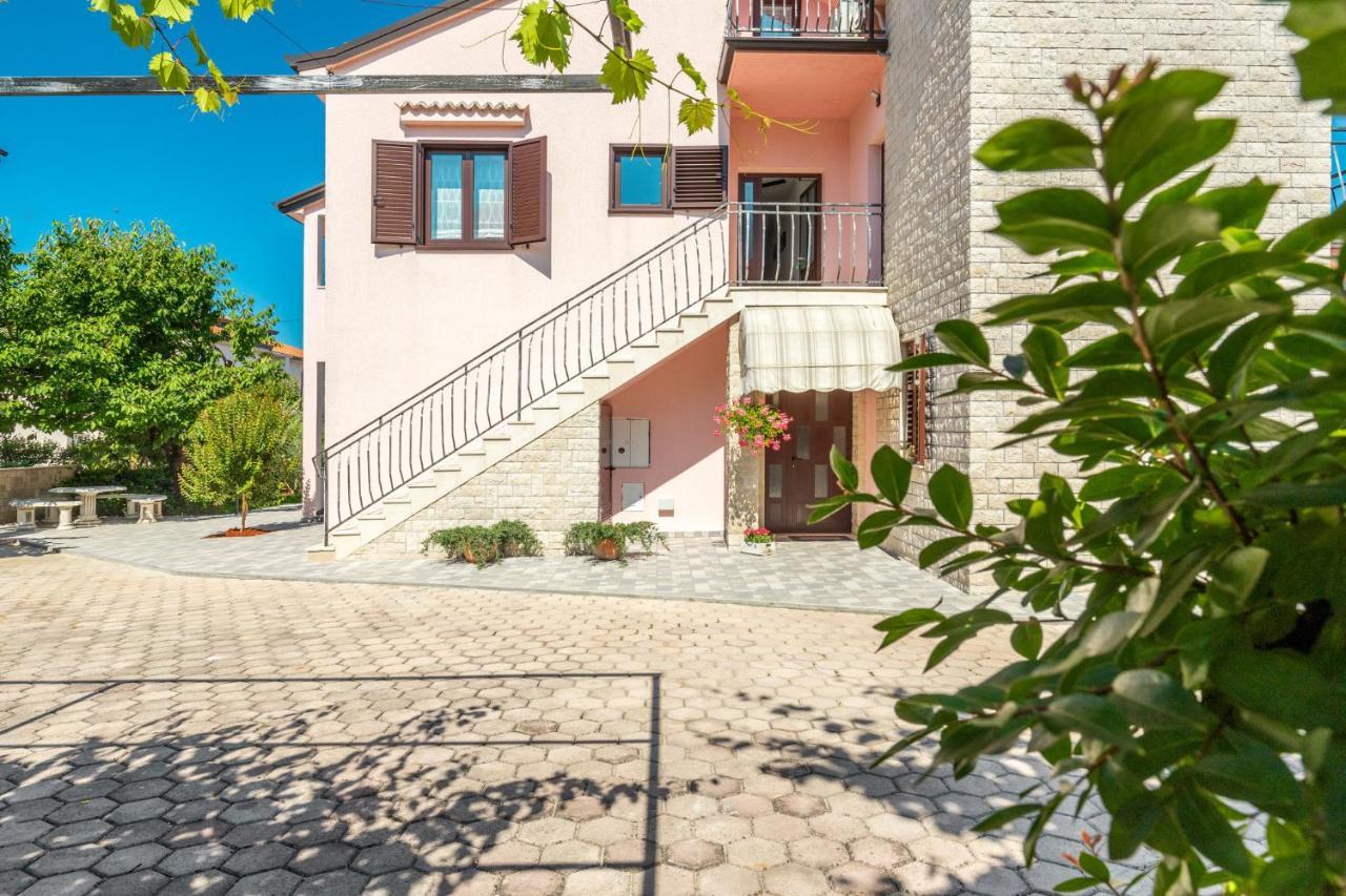 New 2020! Apartments Sanja Poreč Eksteriør bilde
